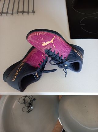 botas de fútbol puma ultra