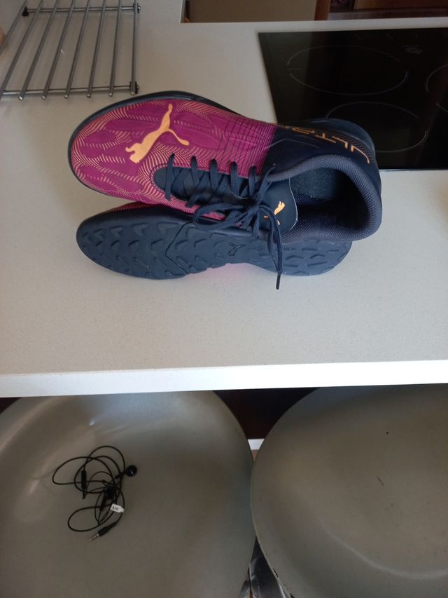 botas de fútbol puma ultra