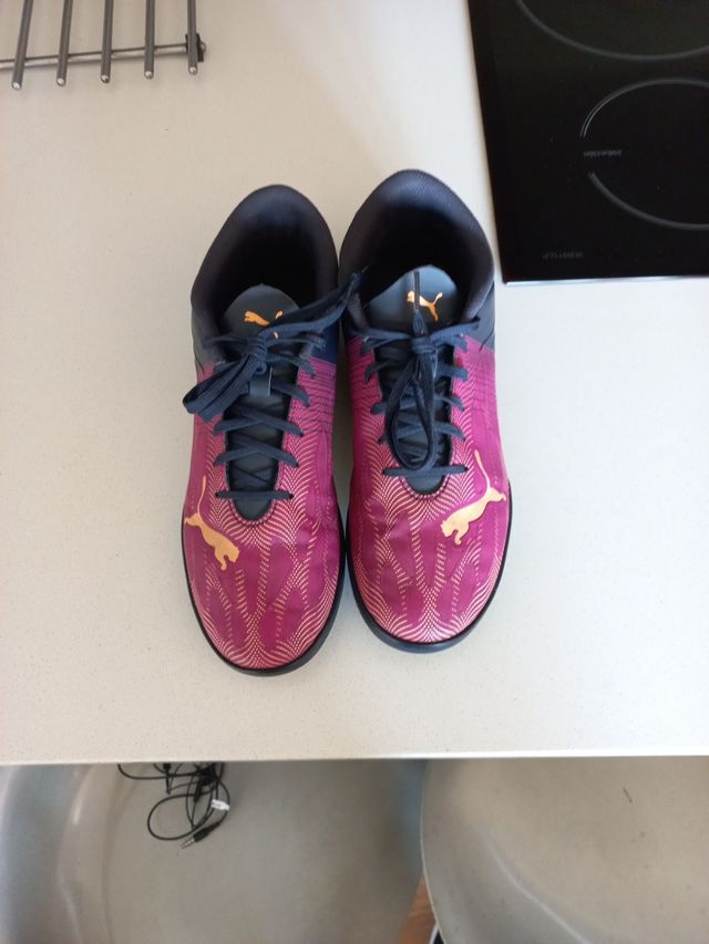 botas de fútbol puma ultra