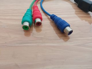 Cable S-Video a 3 RCA Hembra