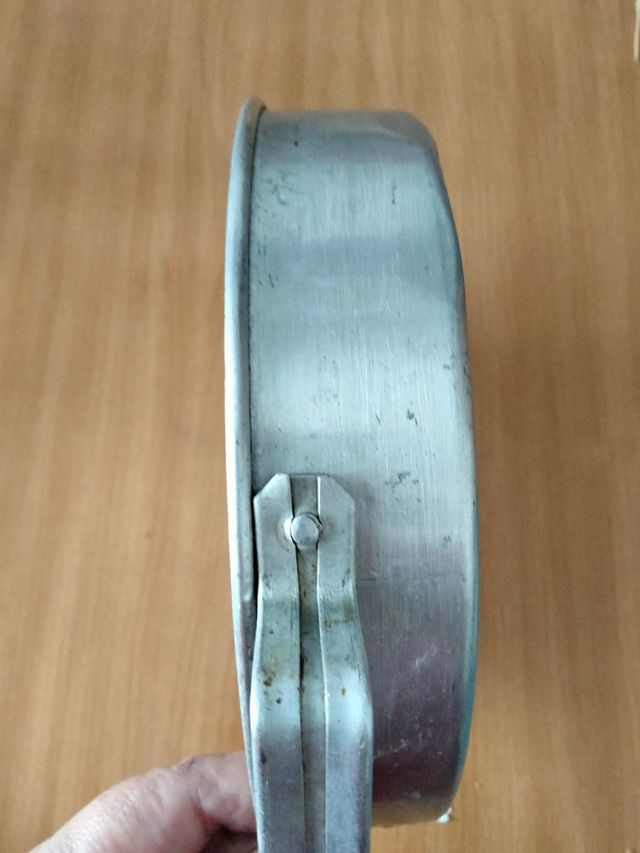 Tamizador de arroz y legumbres antiguo