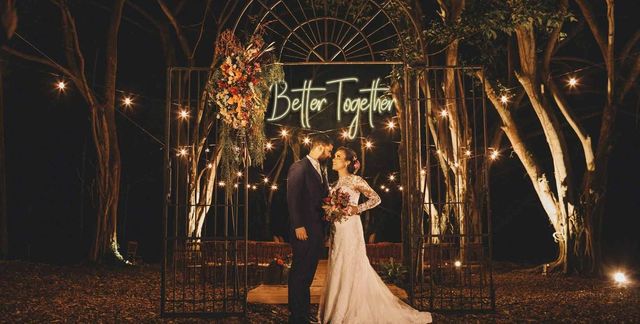 Neón Better Together