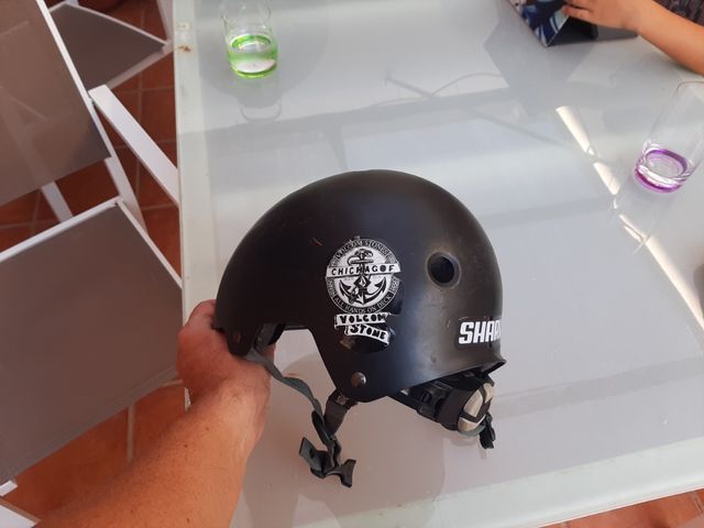 Casco skate
