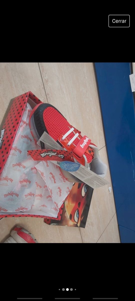 Zapatillas con ruedas y luces