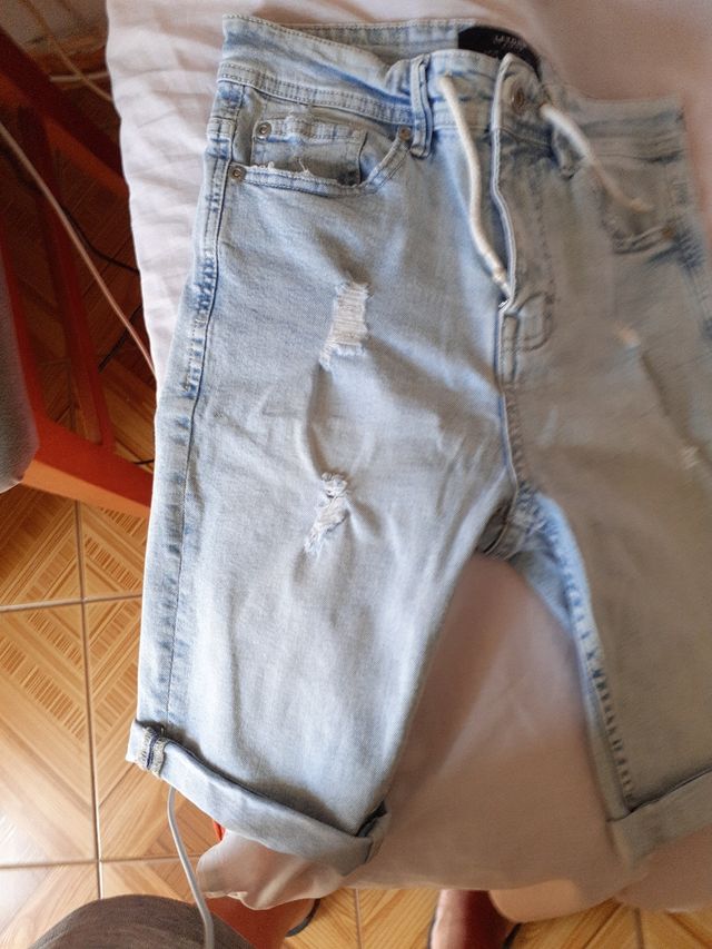pantalón baquero corto