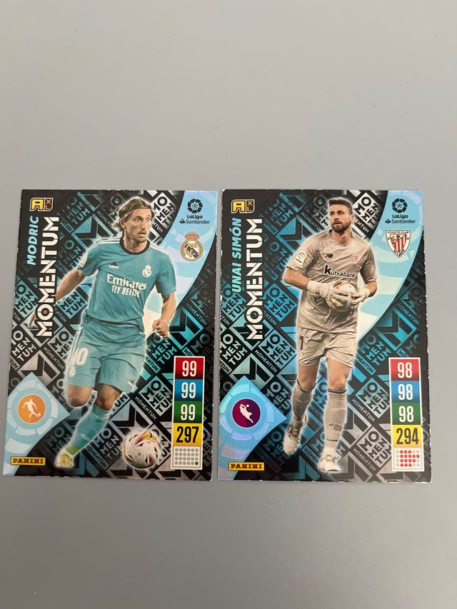 pack 2 momentum 2021-22 modric y unai simon
