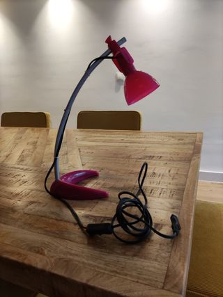 Lámpara de escritorio IKEA