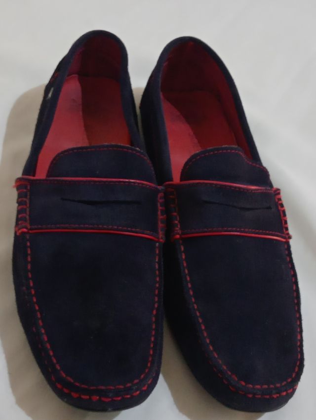 Scarpe da suola e da pastore taglia 43.