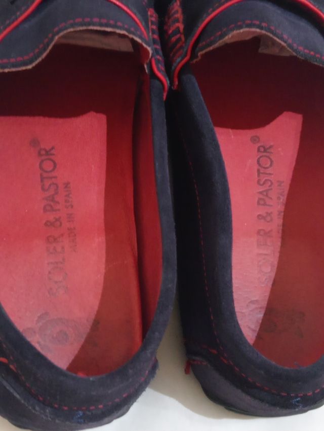 Scarpe da suola e da pastore taglia 43.