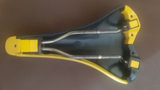 Sillin Selle Italia Turbo Matic.