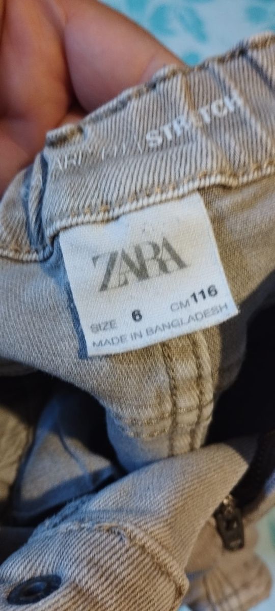 Pantalones jins de niño