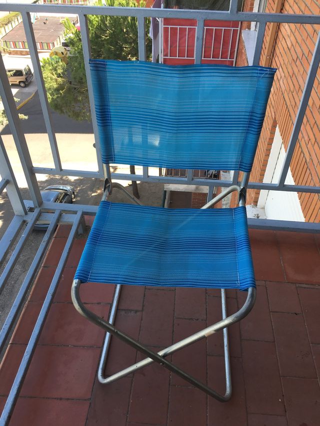 sillas campin las dos por 15 eur