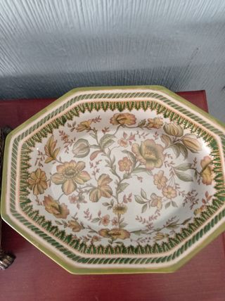 Juego de porcelana y bronce (solo venta en persona