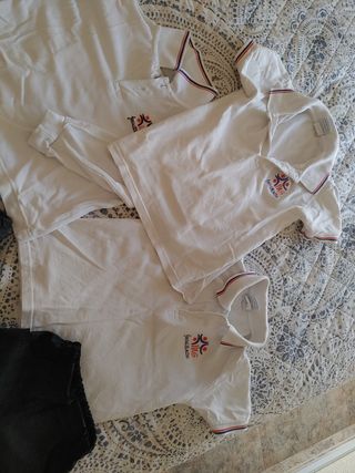 Uniforme Jesuitinas