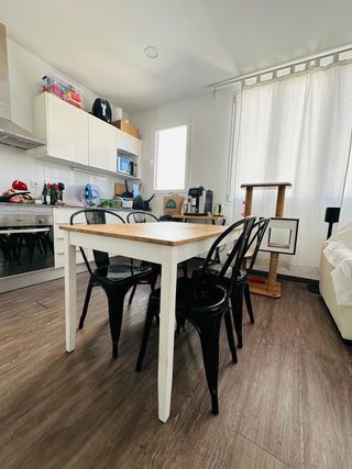 Mesa de cocina IKEA LERHAMN como nueva
