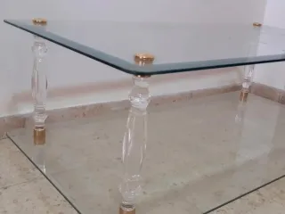 Mesa baja de centro, cristal y metacrilato