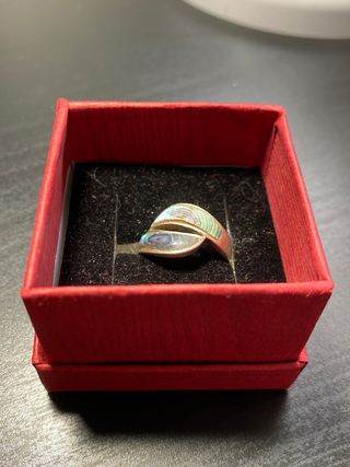 Anillo de plata y nácar 