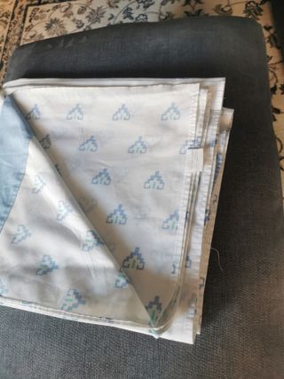 SABANA ENCIMERA BLANCA/AZUL DECORADA 158x270 CM