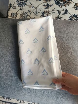 SABANA ENCIMERA BLANCA/AZUL DECORADA 158x270 CM