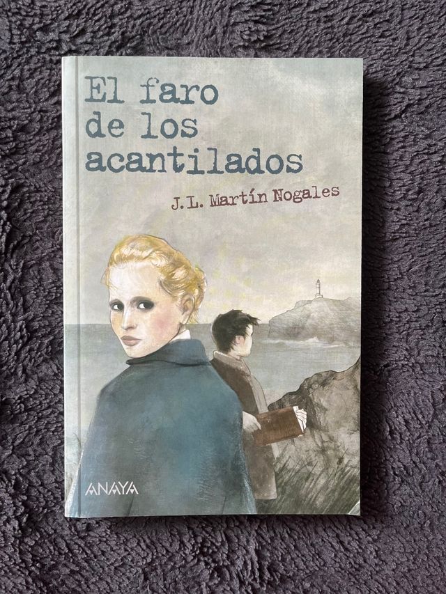 El faro de los acantilados