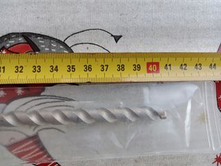 Broca hormigón larga