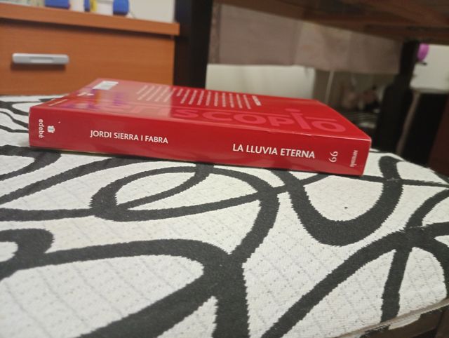 La lluvia eterna Jordi Sierra i Fabra Edebé