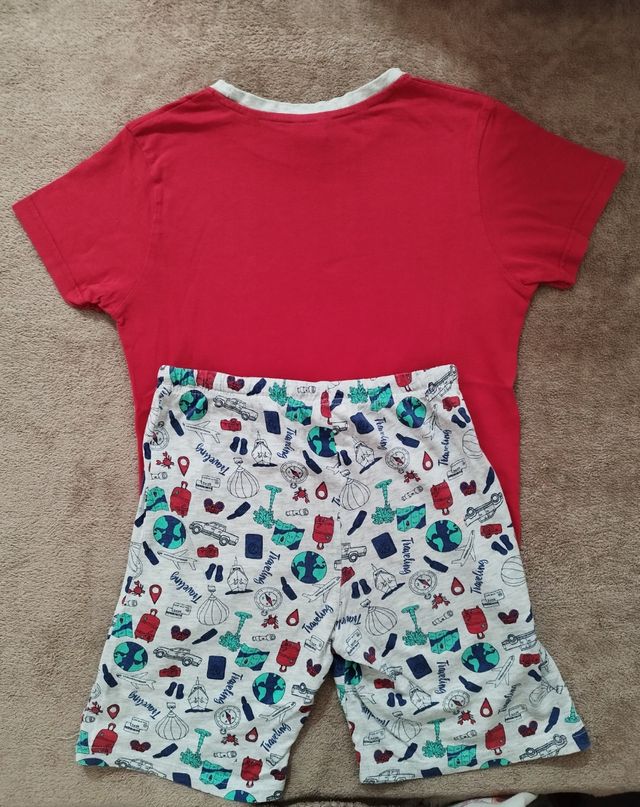 Pijama marca Tobogán T-10 COMO NUEVO