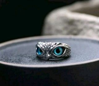Anillo Vintage plateado con ojos de Búho.