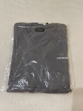 camiseta Emporio Armani