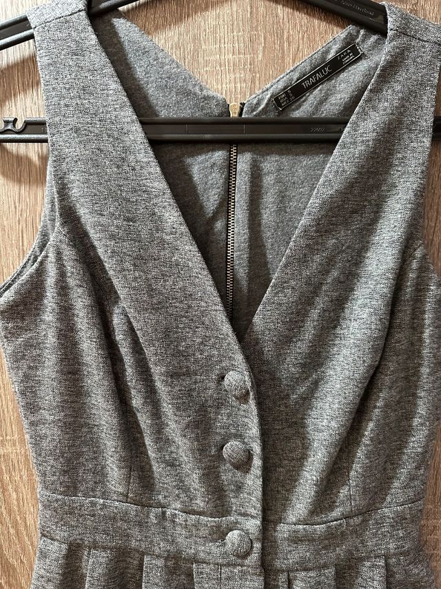 Vestido Zara Gris + Vestido Verde Gratis