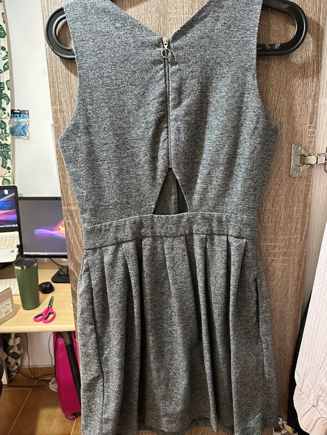 Vestido Zara Gris + Vestido Verde Gratis
