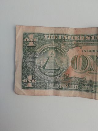 2 billetes One Dollar (años 2009 y 2013)