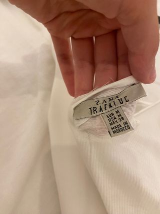 Top blanco tiras