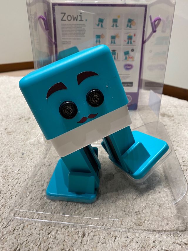 Robot Inteligente Zowi
