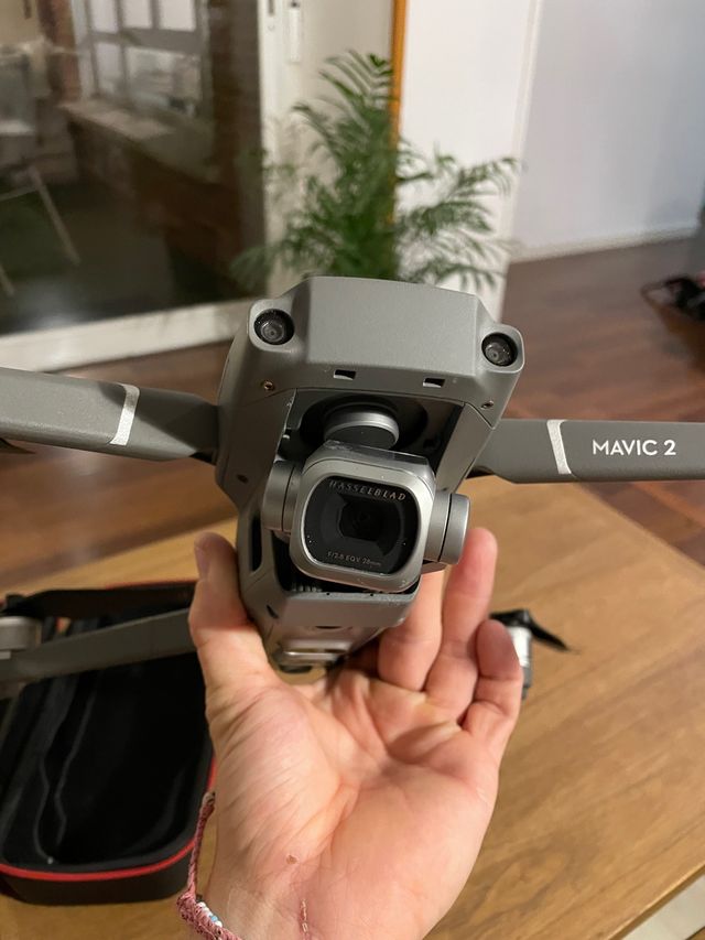 Dron Dji Mavic 2 Pro + batterie e accessori