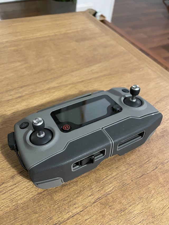 Dron Dji Mavic 2 Pro + batterie e accessori