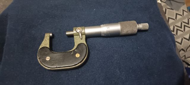 MICRÓMETRO MITUTOYO 0-25mm