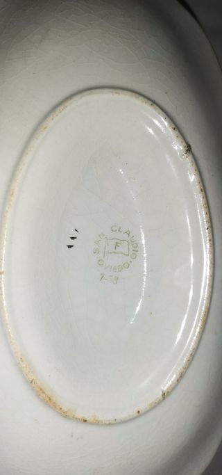 Antigua preciosa salsera San Claudio