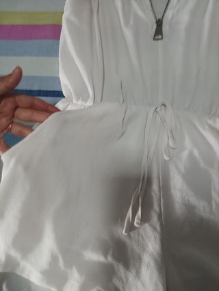 Mono blanco de vestir 