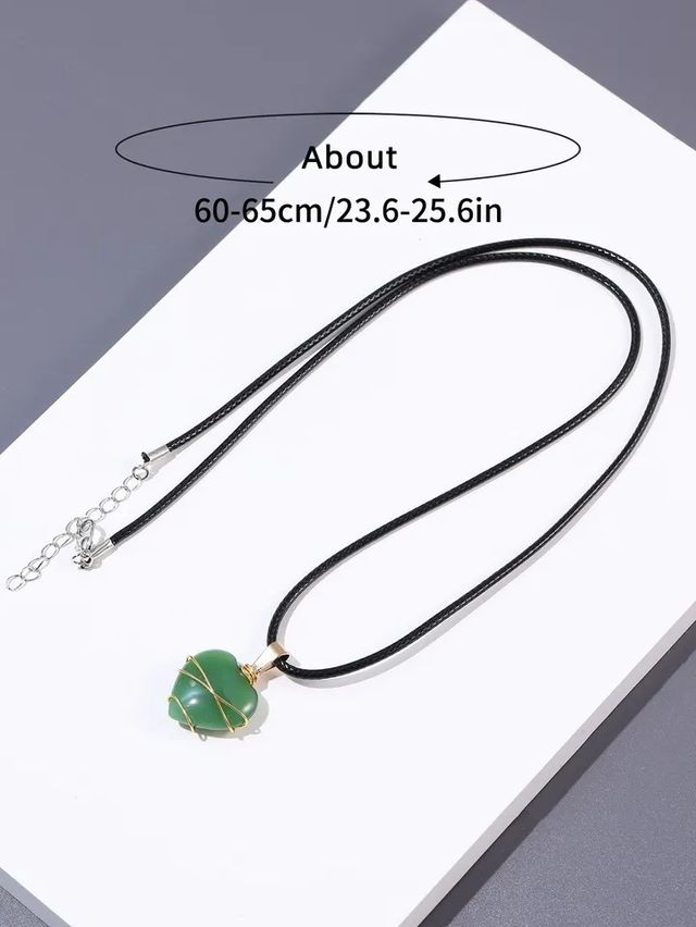 Colgante cristal verde,forma ópalo,con árbol vida.