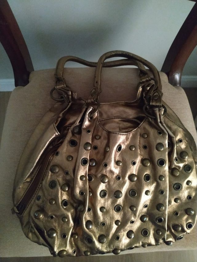 Bolso dorado