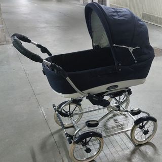 Carricoche y silla bebé BEBECAR