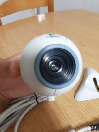 Web Cam Logitech V-UH9