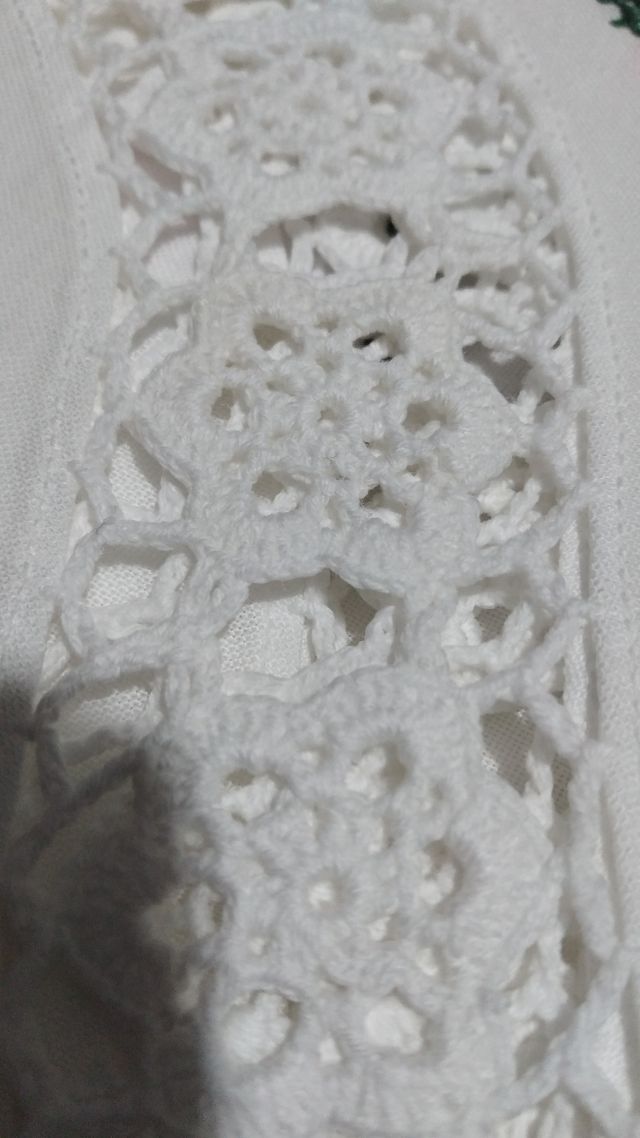 Tovaglia rotonda vintage, fatta a mano