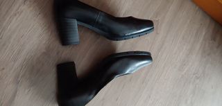 Zapatos piel número 35