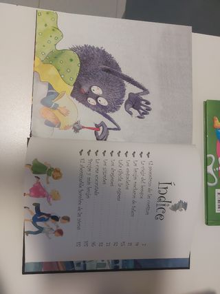 2 libros de cuentos Halloween 