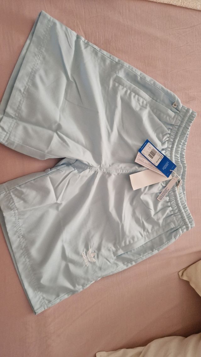 Pantalon corto bermudas adidas