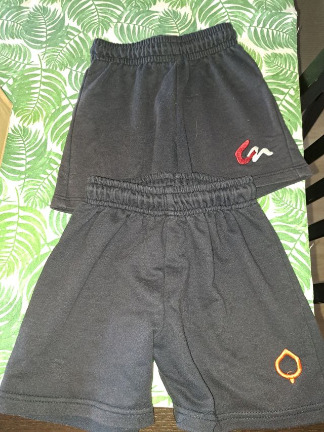 Pantalón corto colegio Nazaret