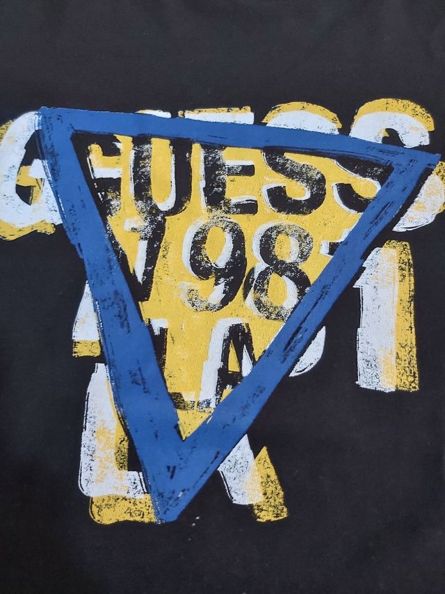 Camiseta Guess