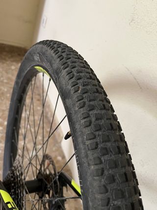 Berria Bravo 3.3 Carbono